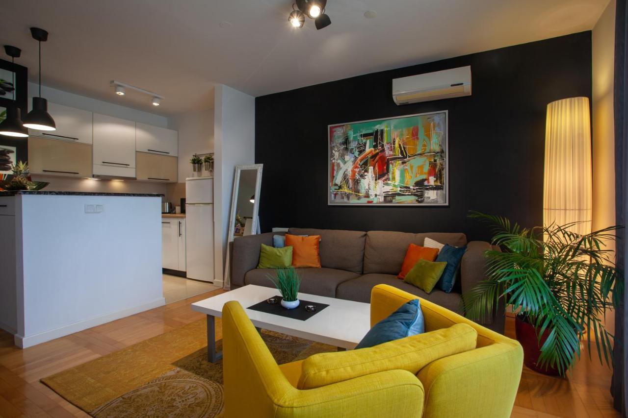 Apartment Sladic *
